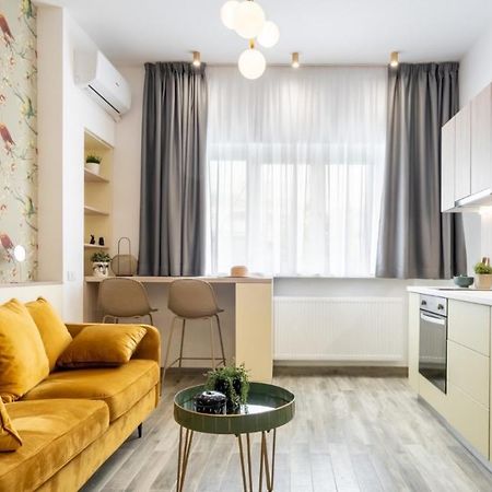 Executive Suites In Center Bucureşti Ngoại thất bức ảnh